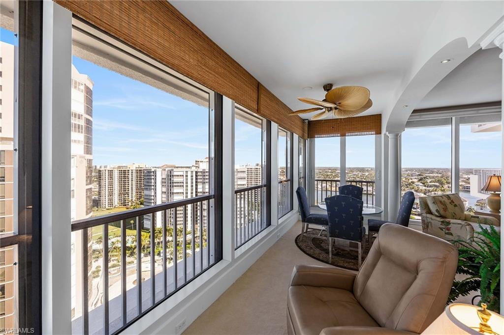 PARK PLAZA - Residential