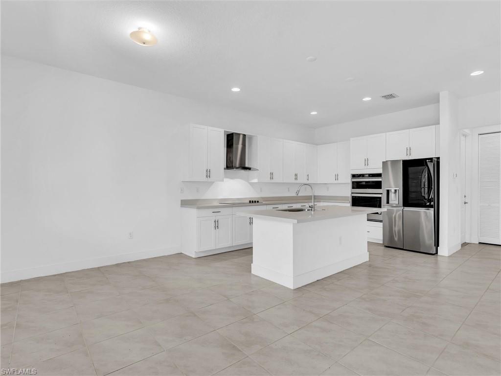 MAPLE RIDGE - Residential