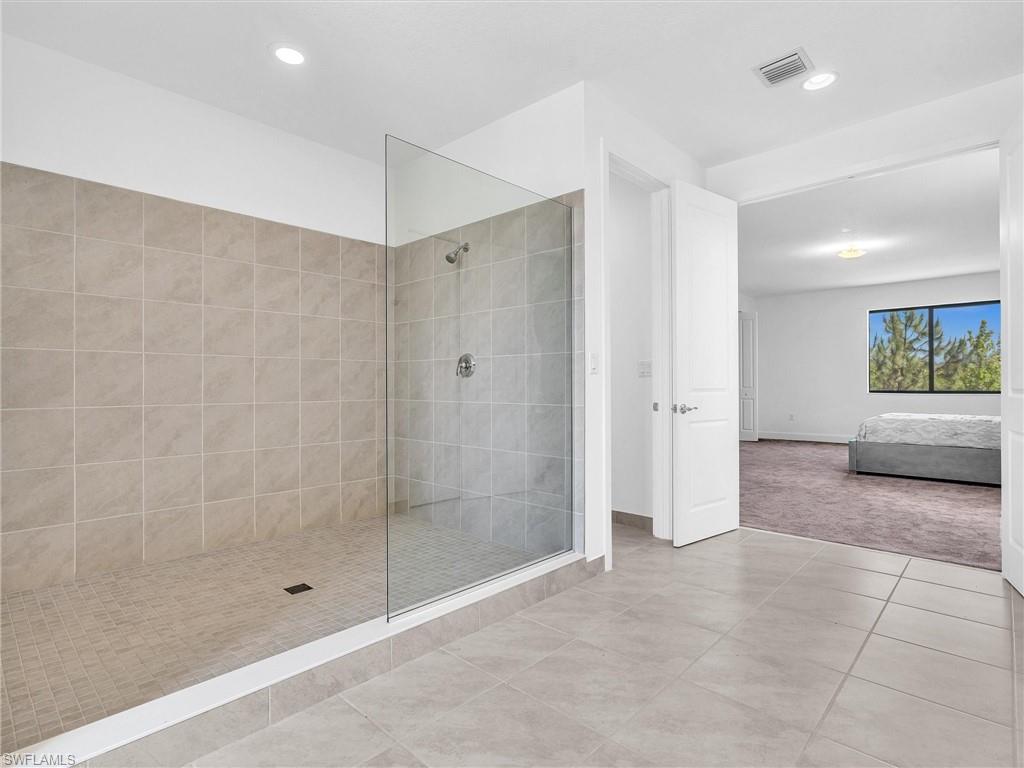 MAPLE RIDGE - Residential