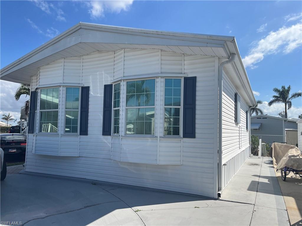 FORT MYERS BEACH CAMPGROUND - Residential