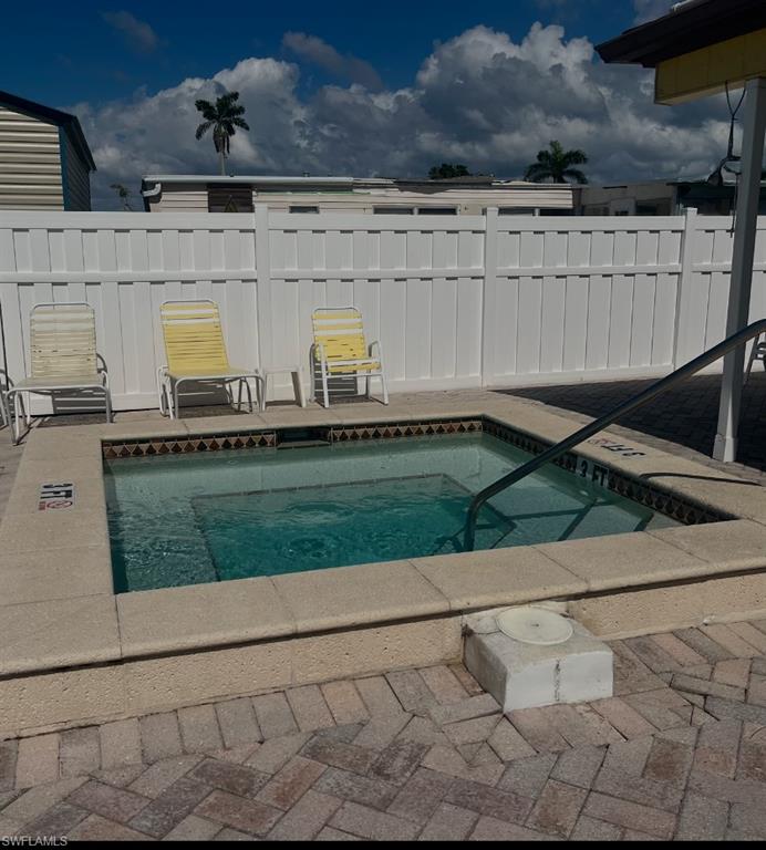 FORT MYERS BEACH CAMPGROUND - Residential