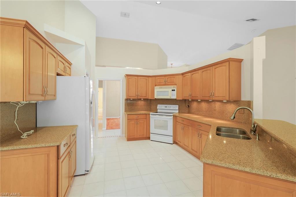 CROWN POINTE EAST - Residential