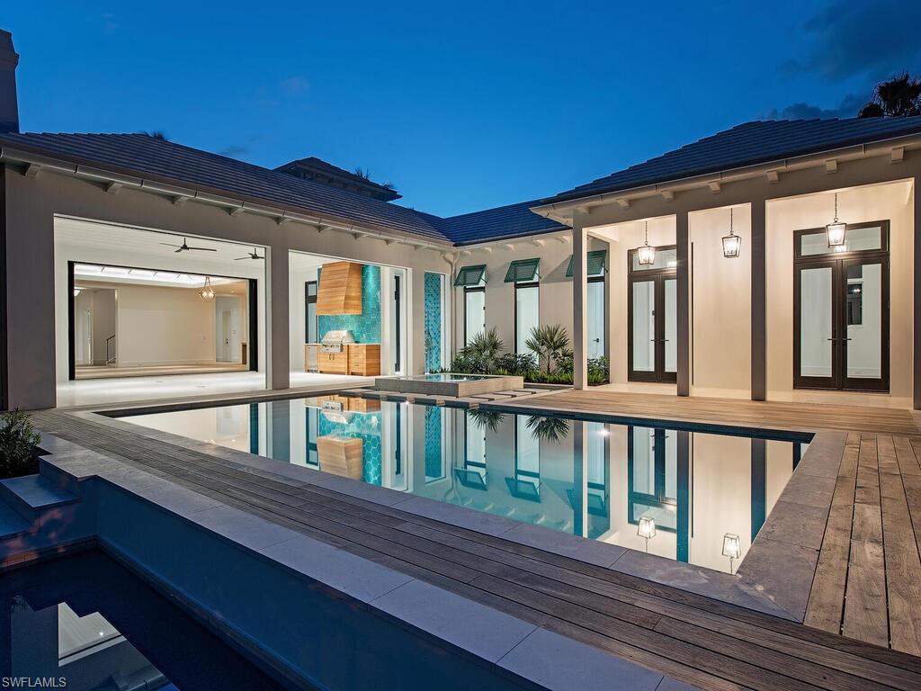 OLDE NAPLES - Residential