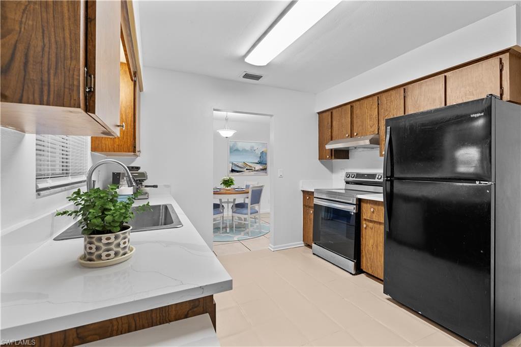 GOLDEN GATE CITY - Residential