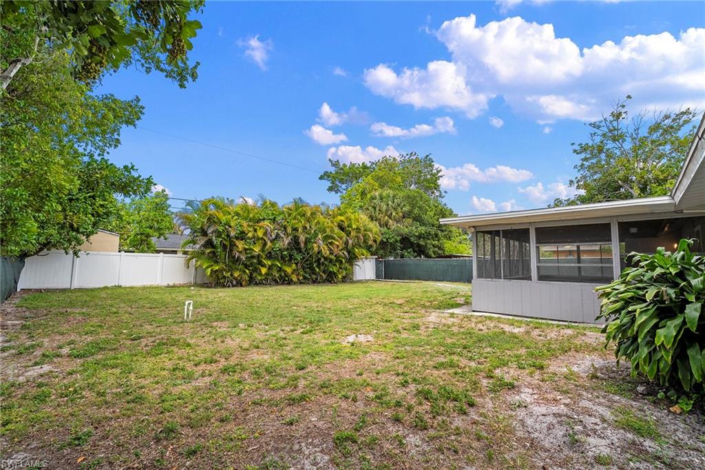 GOLDEN GATE CITY - Residential