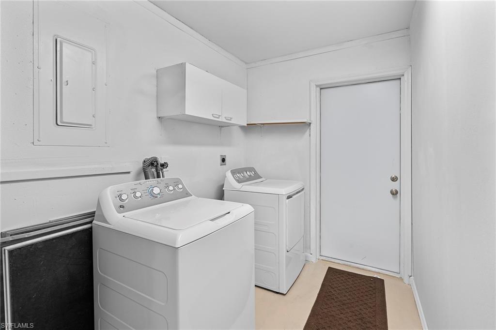 GOLDEN GATE CITY - Residential