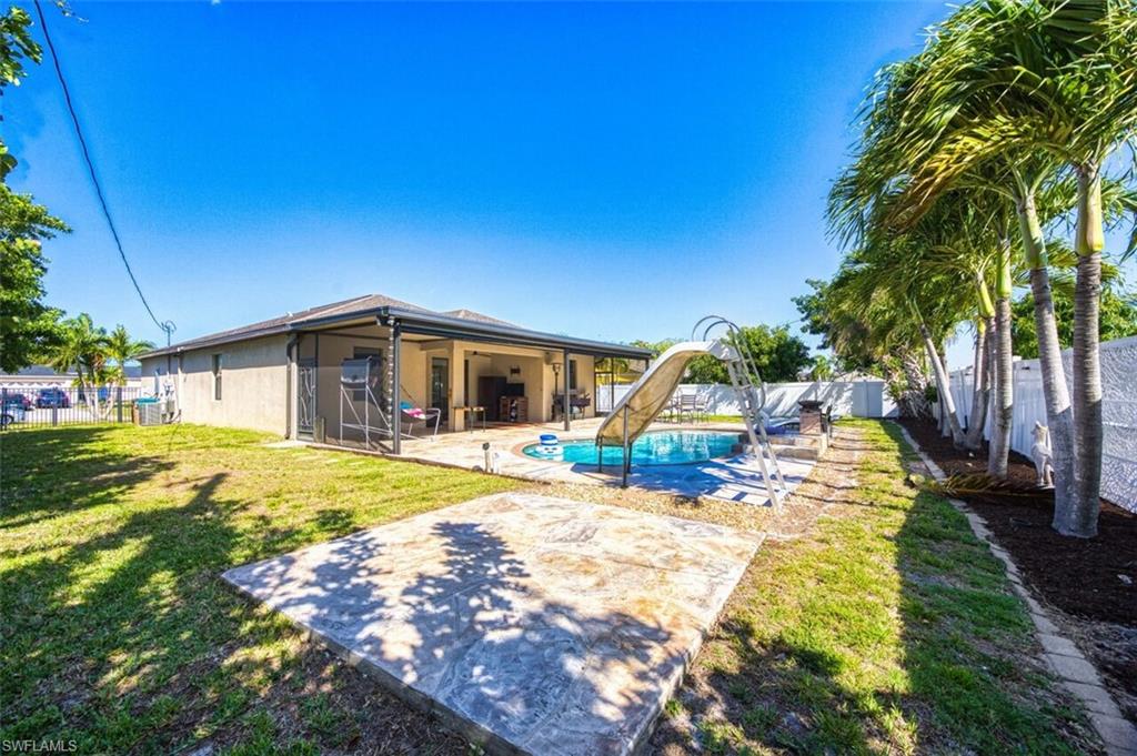 CAPE CORAL - Residential