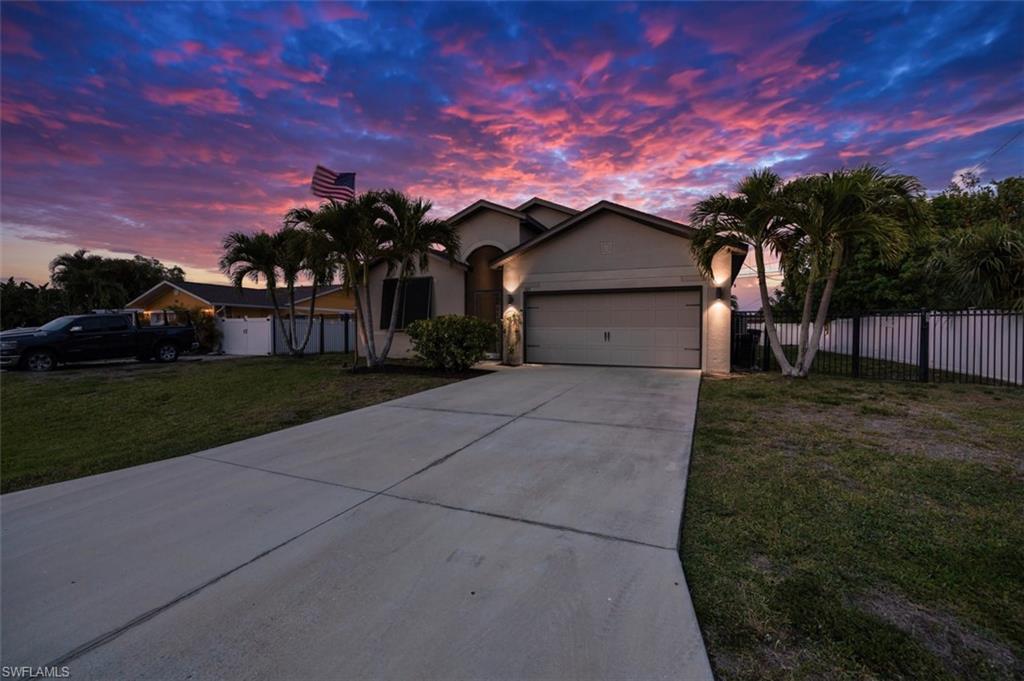 CAPE CORAL - Residential