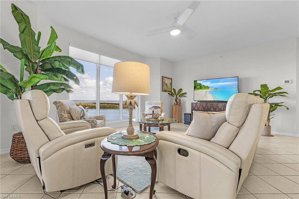 WATERSIDE AT BAY BEACH - Residential