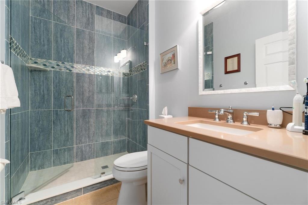 VALENCIA COUNTRY CLUB - Residential