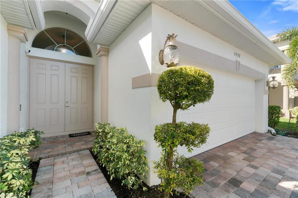 VALENCIA COUNTRY CLUB - Residential