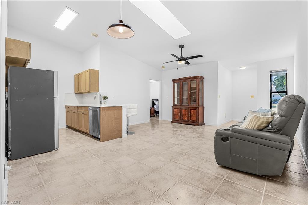 COURTYARDS OF CAPE CORAL SOUTH - Residential