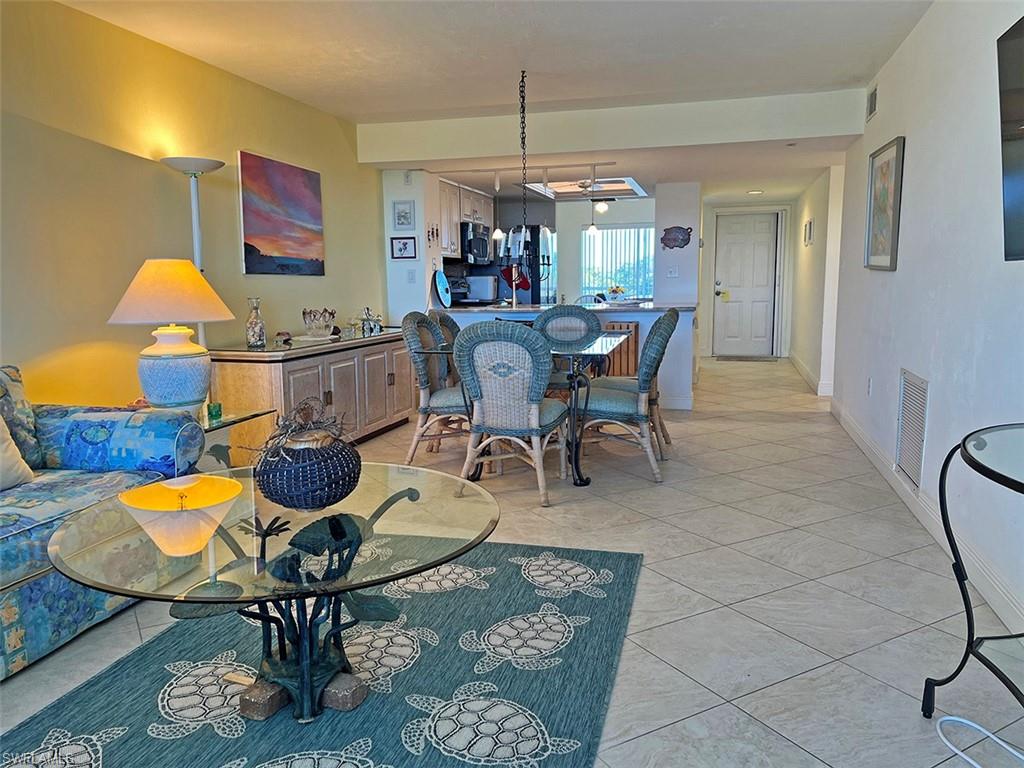 NAPLES WALK - Residential Lease