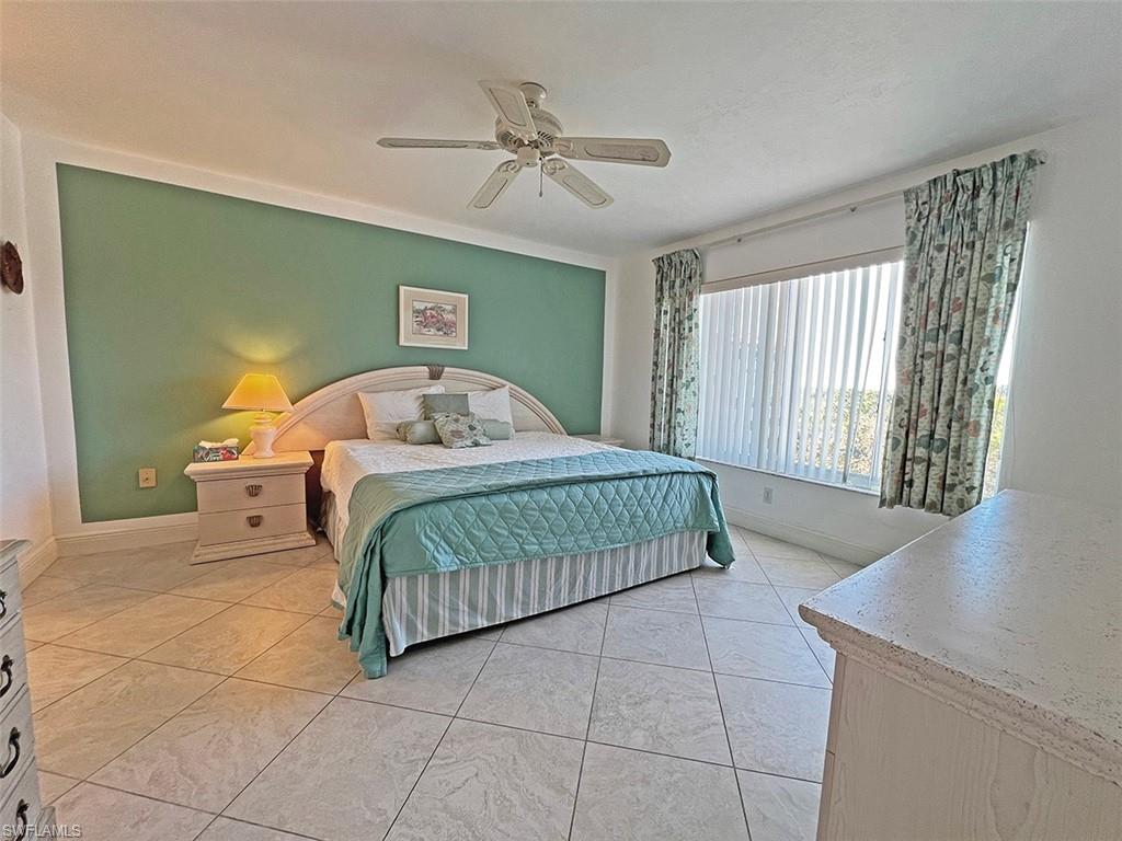 NAPLES WALK - Residential Lease