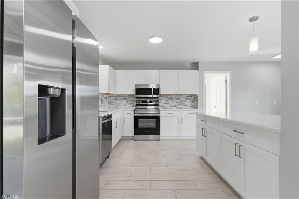 ISLAND PARK WOODLANDS - Residential