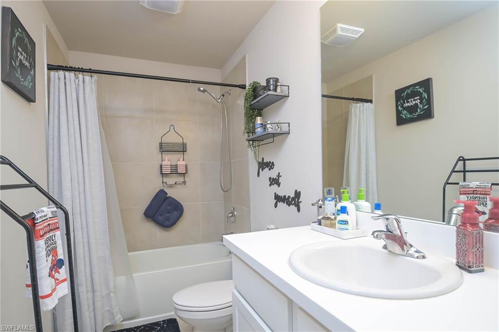 MEADOWOOD - Residential