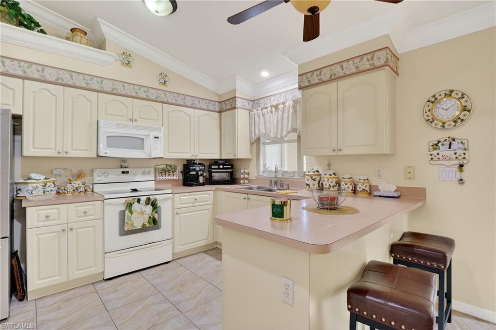 GOLDEN GATE ESTATES - Residential