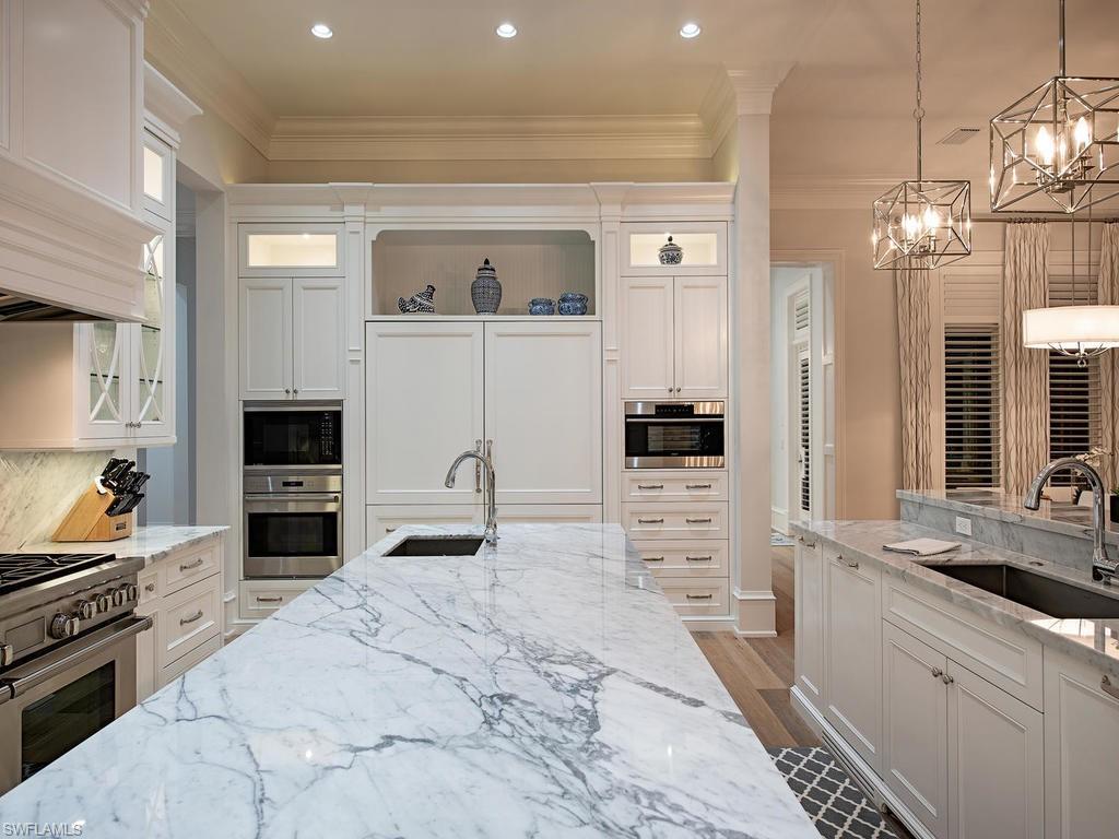 PINE RIDGE - Residential