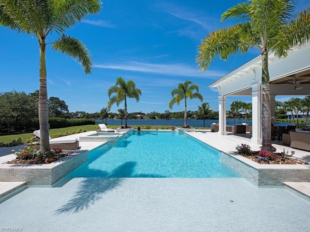 PINE RIDGE - Residential