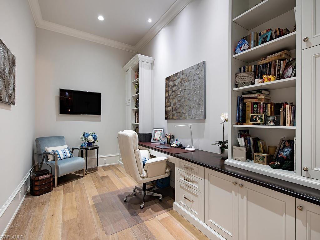 PINE RIDGE - Residential