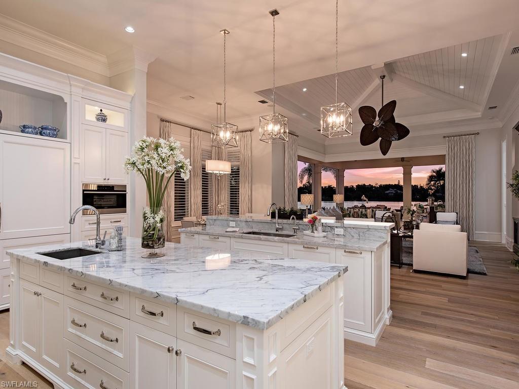 PINE RIDGE - Residential