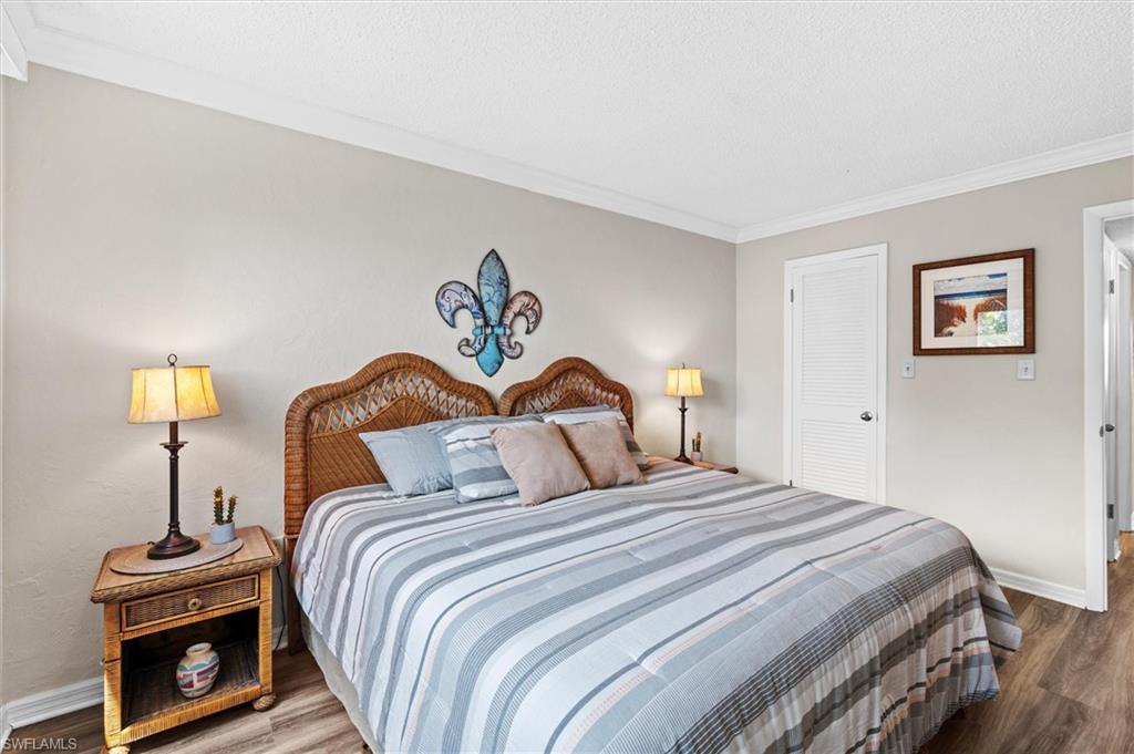 CAPEWAY CONDO - Residential