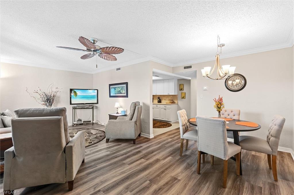 CAPEWAY CONDO - Residential