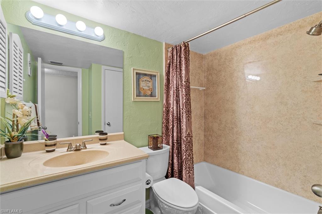 CAPEWAY CONDO - Residential