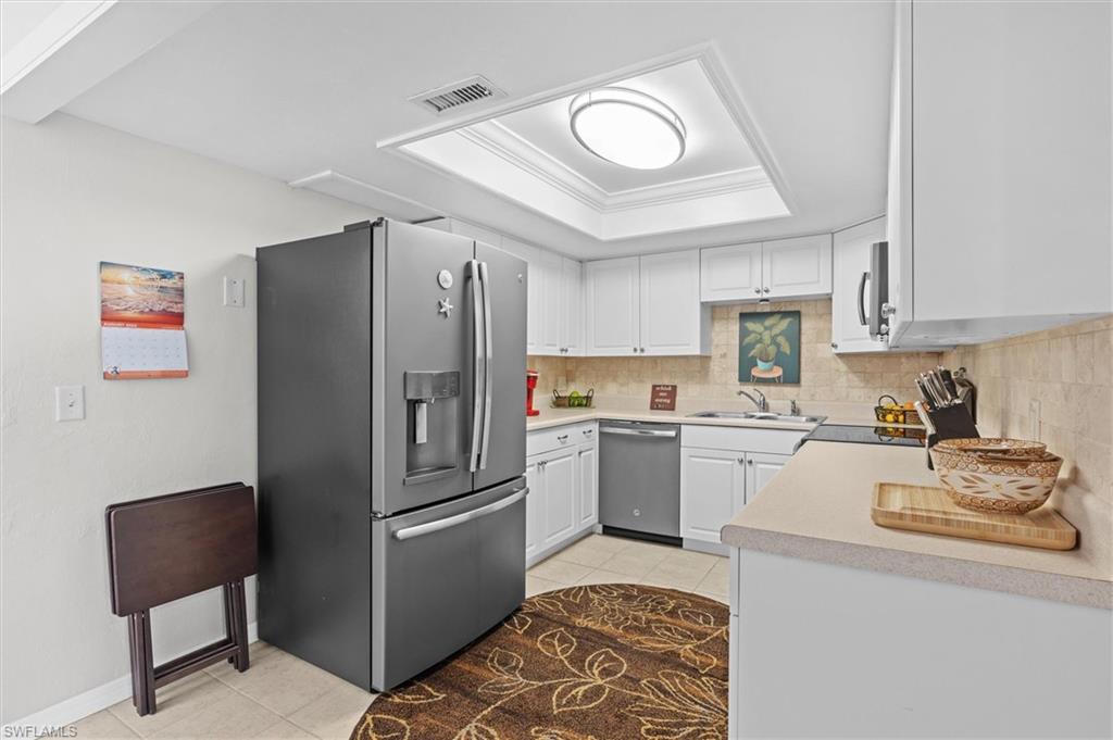 CAPEWAY CONDO - Residential