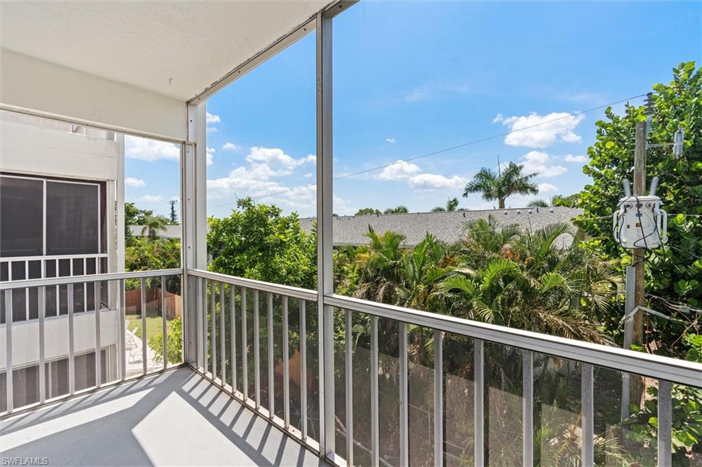 CAPEWAY CONDO - Residential