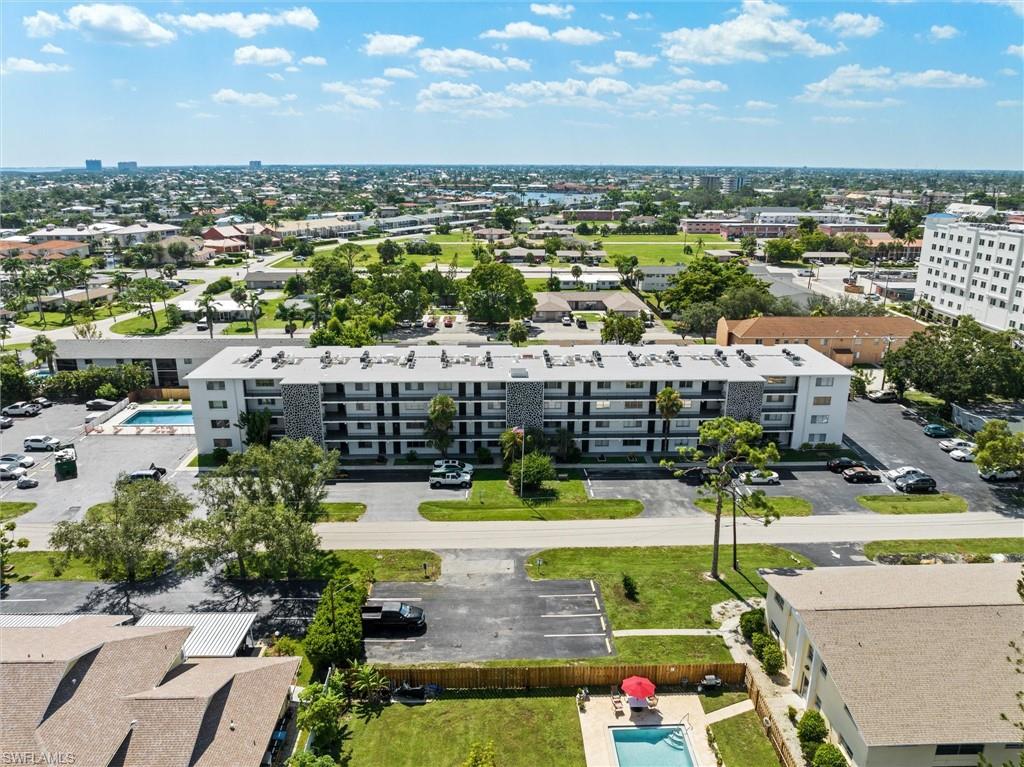 CAPEWAY CONDO - Residential