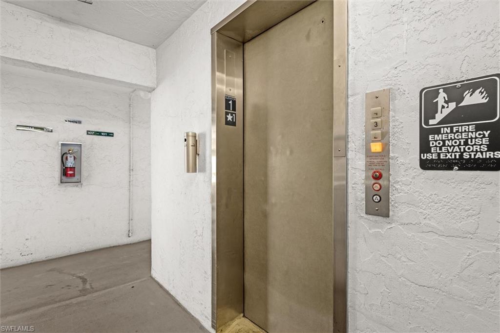 CAPEWAY CONDO - Residential