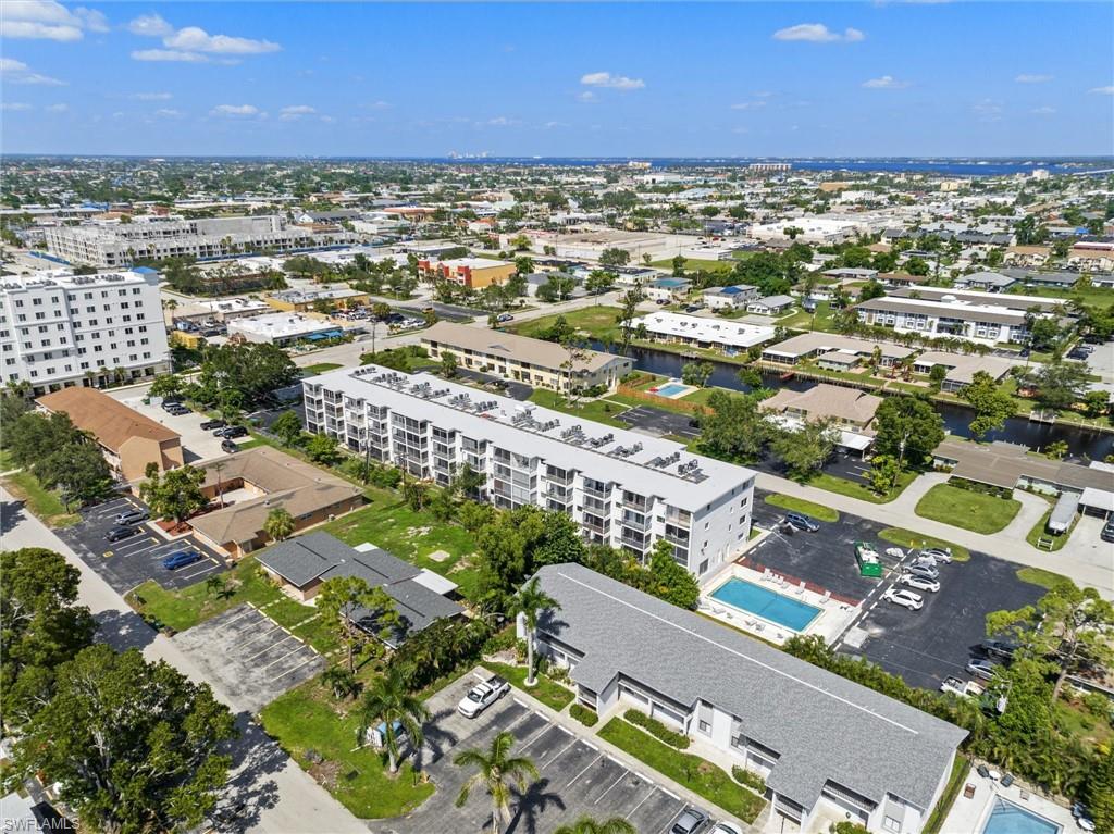 CAPEWAY CONDO - Residential