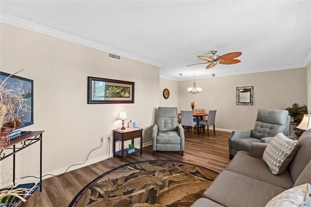 CAPEWAY CONDO - Residential