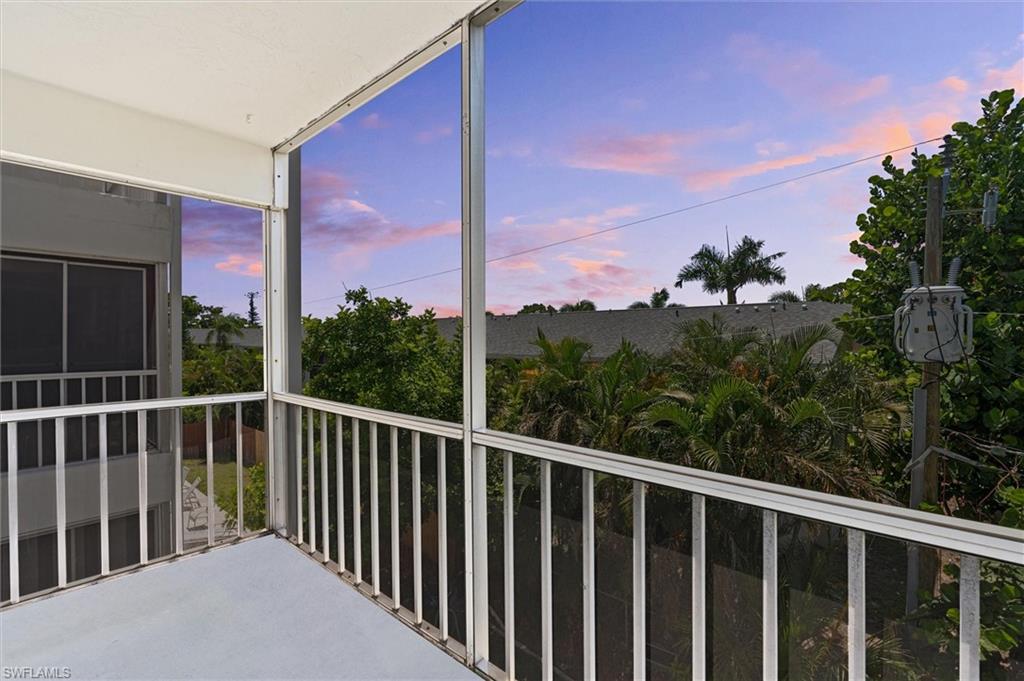 CAPEWAY CONDO - Residential