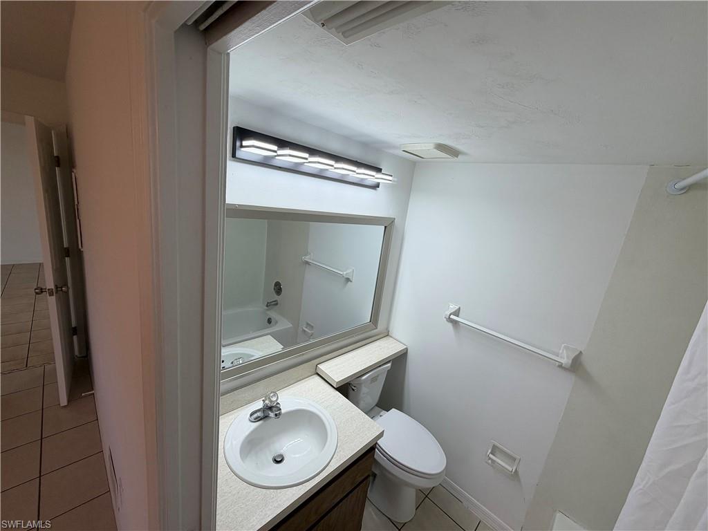 SAN CARLOS PARK - Residential