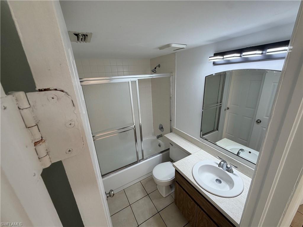 SAN CARLOS PARK - Residential