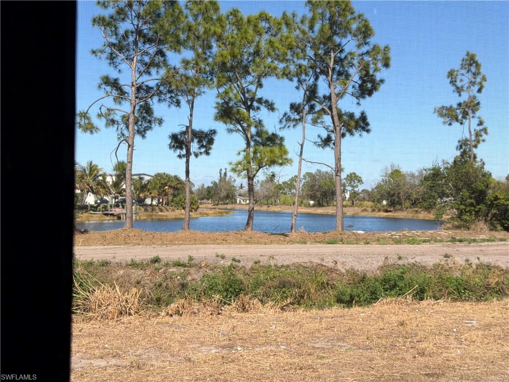 SAN CARLOS PARK - Residential