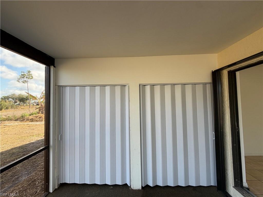 SAN CARLOS PARK - Residential