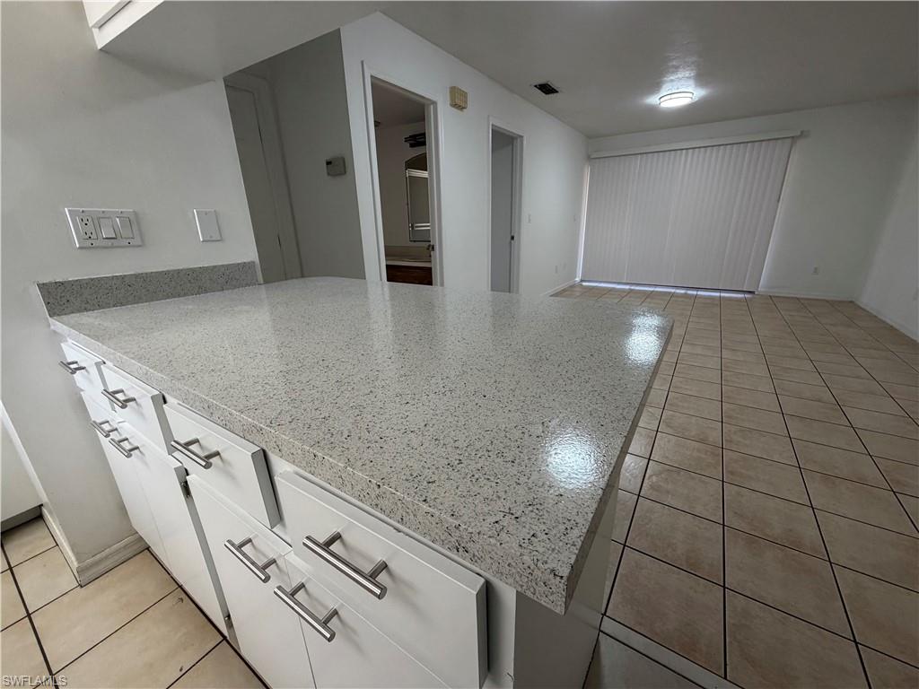 SAN CARLOS PARK - Residential