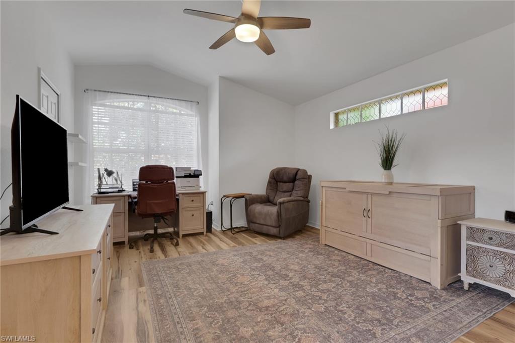 OAKWOOD - Residential