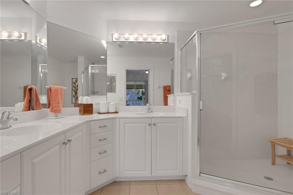 OAKWOOD - Residential