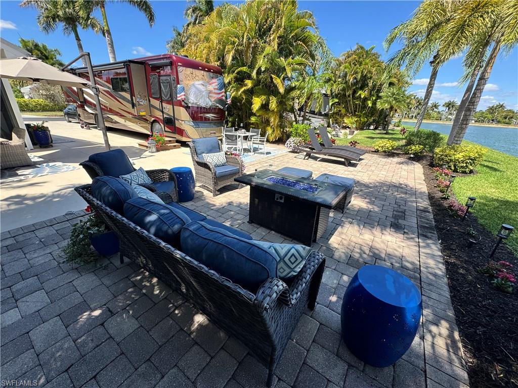 RIVERBEND MOTORCOACH RESORT - Land