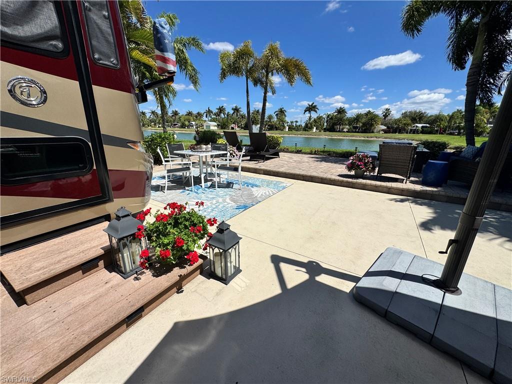 RIVERBEND MOTORCOACH RESORT - Land