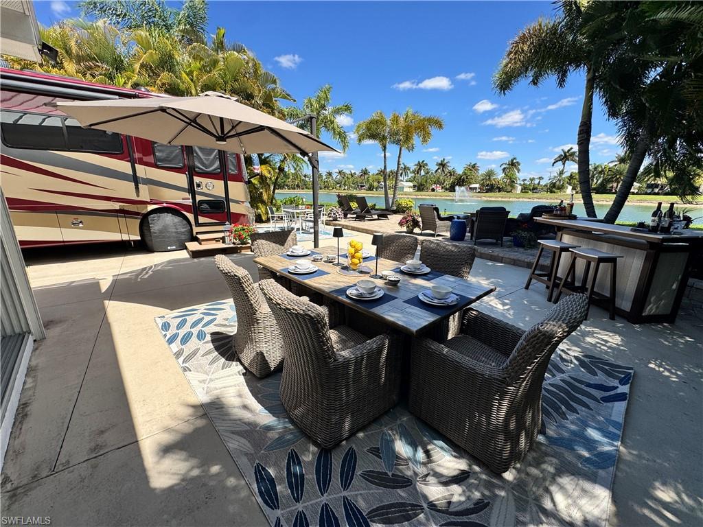 RIVERBEND MOTORCOACH RESORT - Land