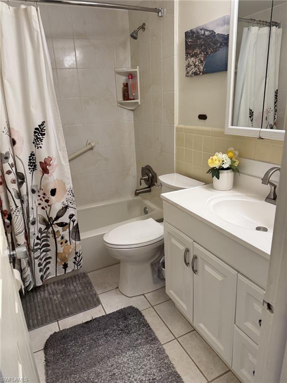 FIRST KINGS PT CONDOMINIUM - Residential