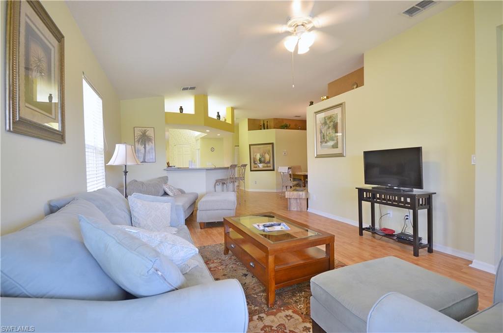 LIGHTHOUSE BAY - Residential