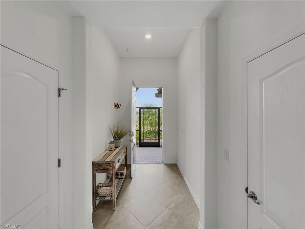 PORTICO - Residential