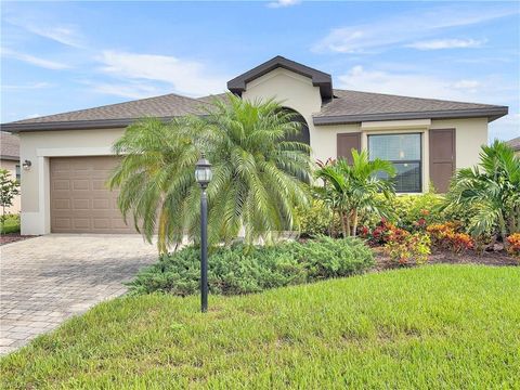 14402 Vindel CIR FORT MYERS FL 33905