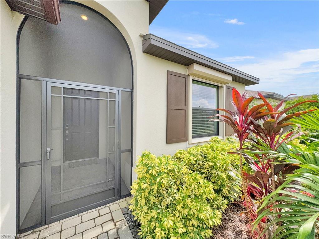 PORTICO - Residential